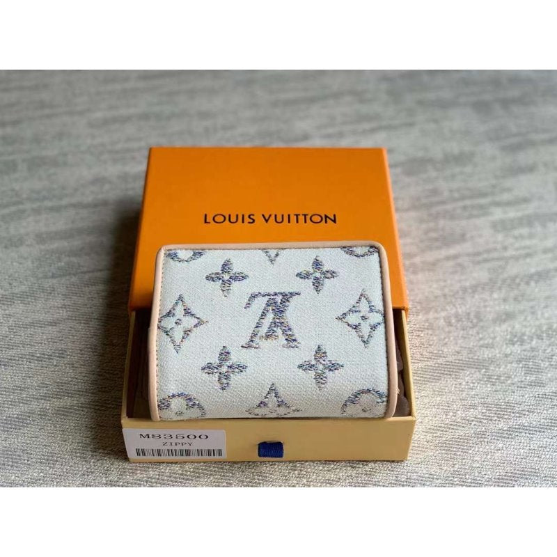 Louis Vuitton Wallet BG02982