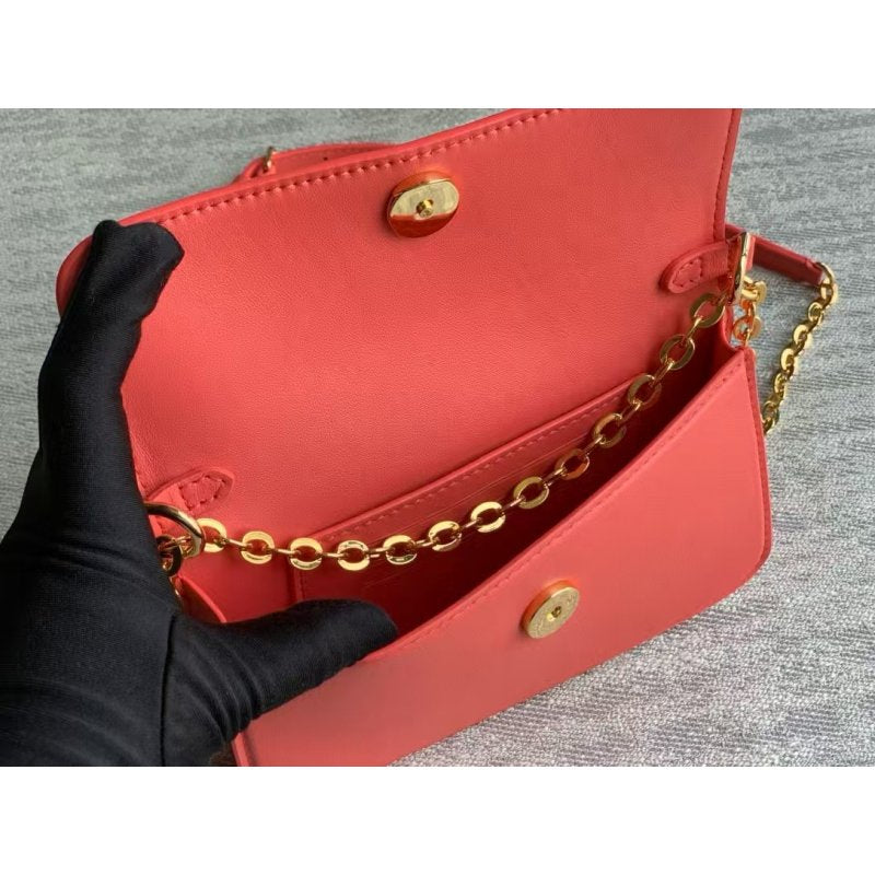 Louis Vuitton Wallet On Chain Bag BG0525089
