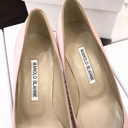 Manolo Blahnik Diamond Buckle Shoes SH010495