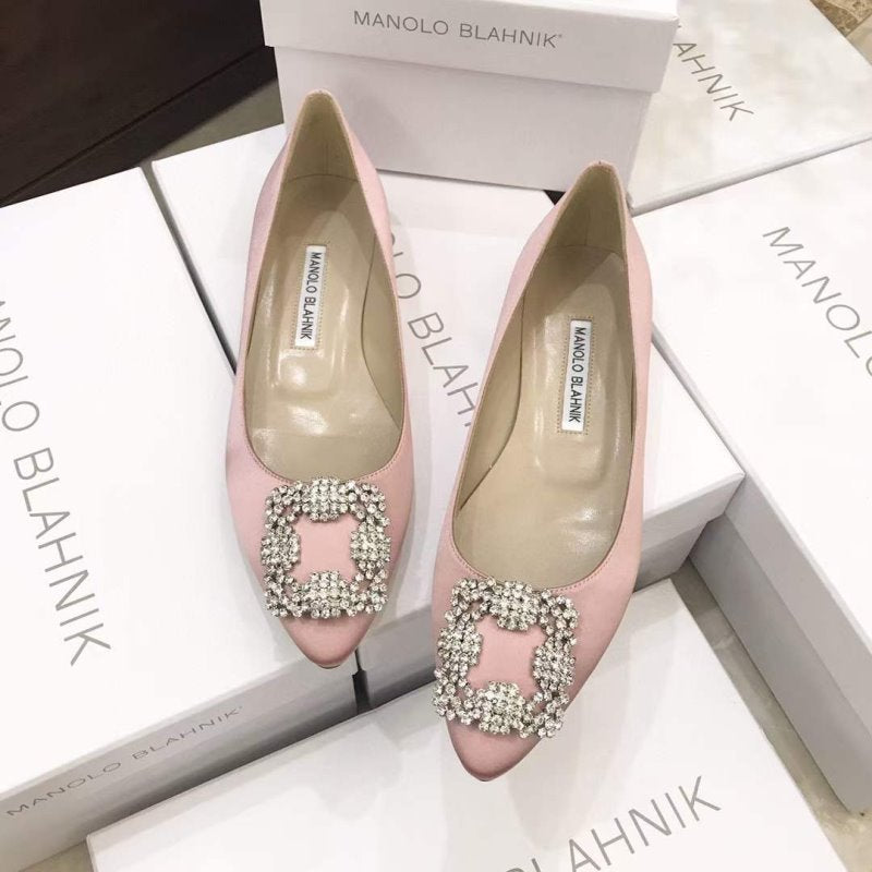 Manolo Blahnik Diamond Buckle Shoes SH010496