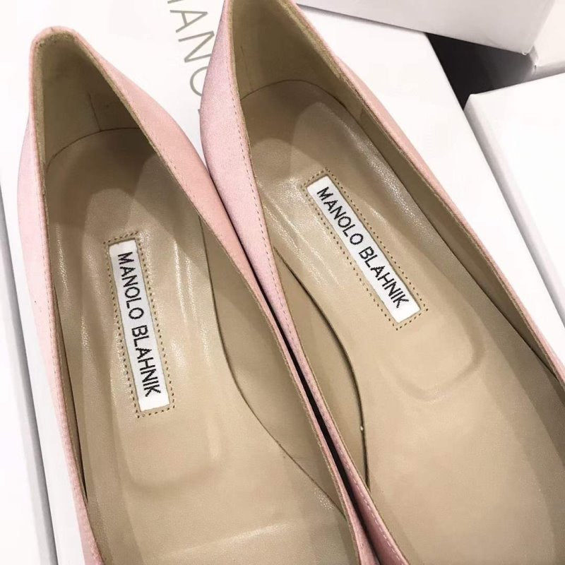 Manolo Blahnik Diamond Buckle Shoes SH010496