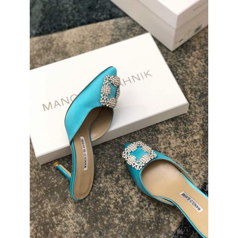 Manolo Blahnik Hollow Sandals SH010487