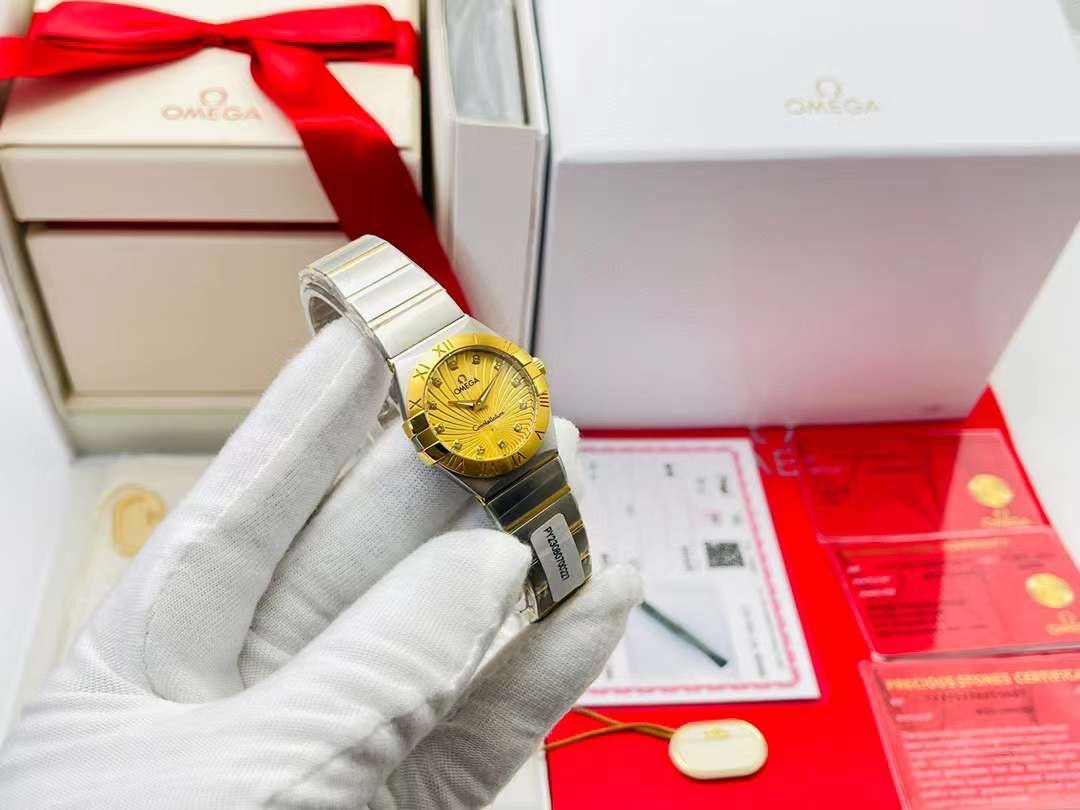 Omega Constellation  Classic Series Wrist Watch WAT02070