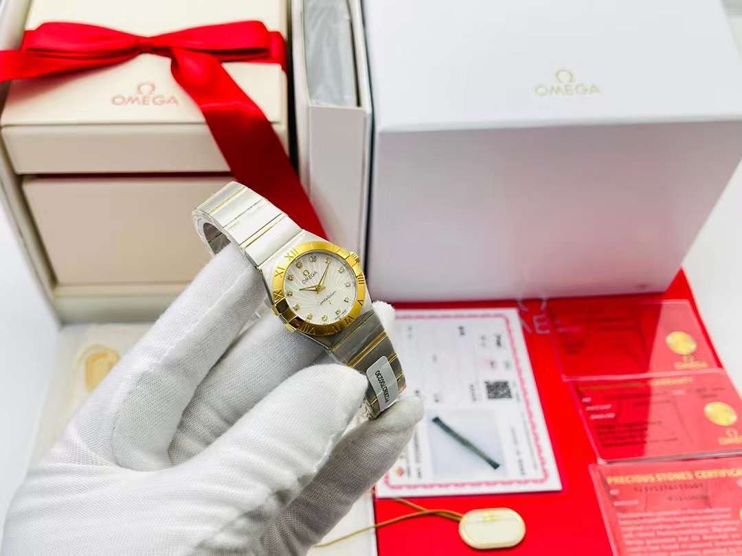 Omega Constellation  Classic Series Wrist Watch WAT02071