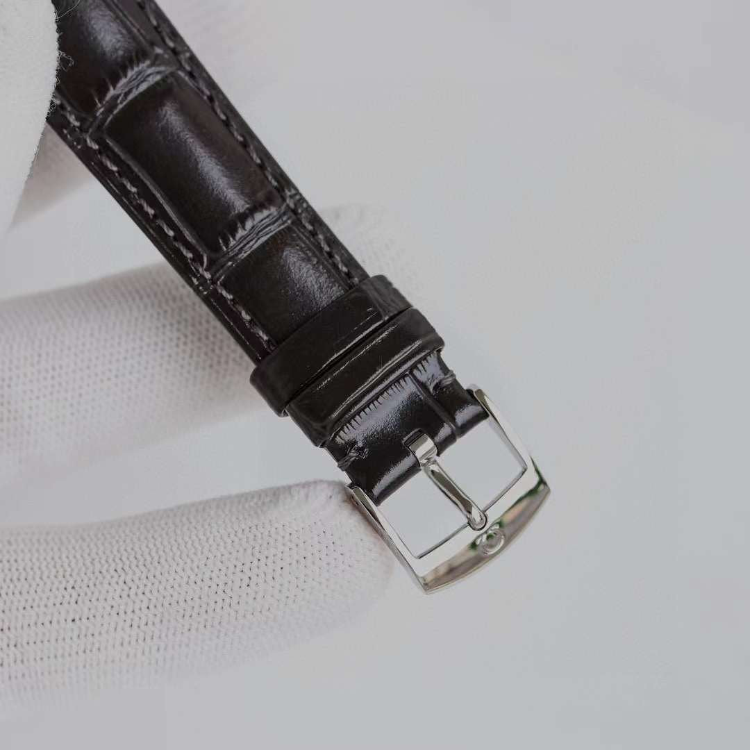 Omega Fly Elegant Series Wrist Watch WAT02059