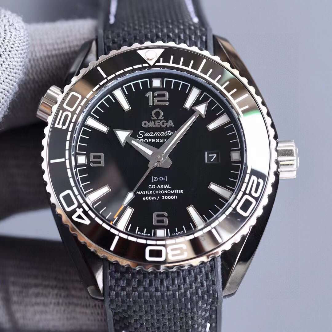 Omega Ocean Universe 600 Wrist Watch WAT02050
