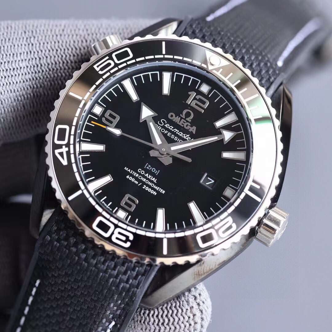 Omega Ocean Universe 600 Wrist Watch WAT02050