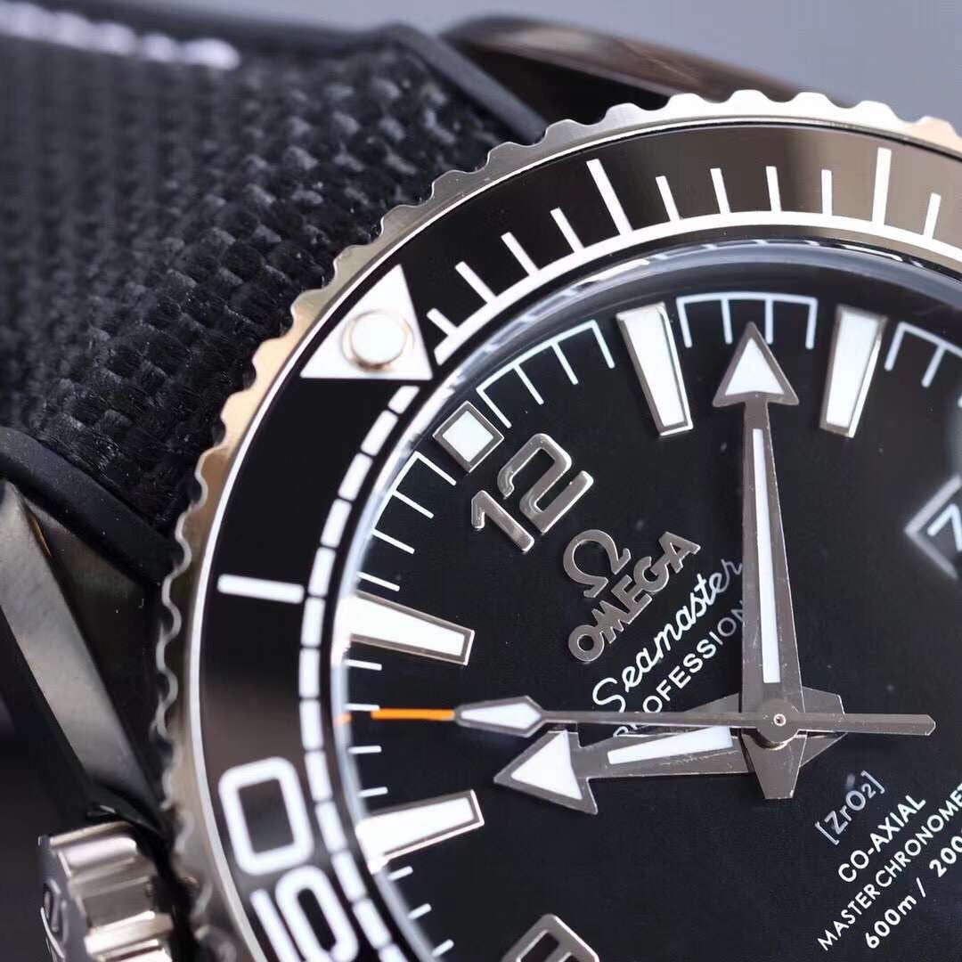 Omega Ocean Universe 600 Wrist Watch WAT02050