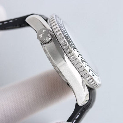 Omega Sea Master 600 Series Wrist Watch WTJN25163