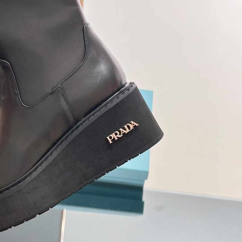 Prada Ankle Boots SH020055