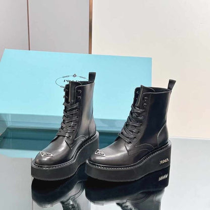 Prada Ankle Boots SH020056