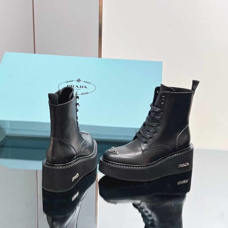 Prada Ankle Boots SH020056