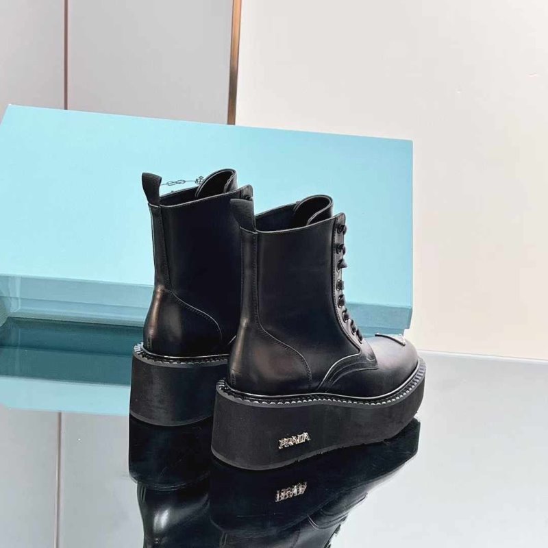 Prada Ankle Boots SH020056