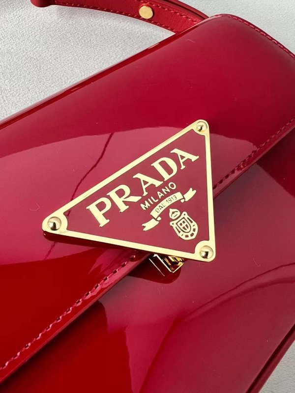 Prada Cross Body Bag BG02718