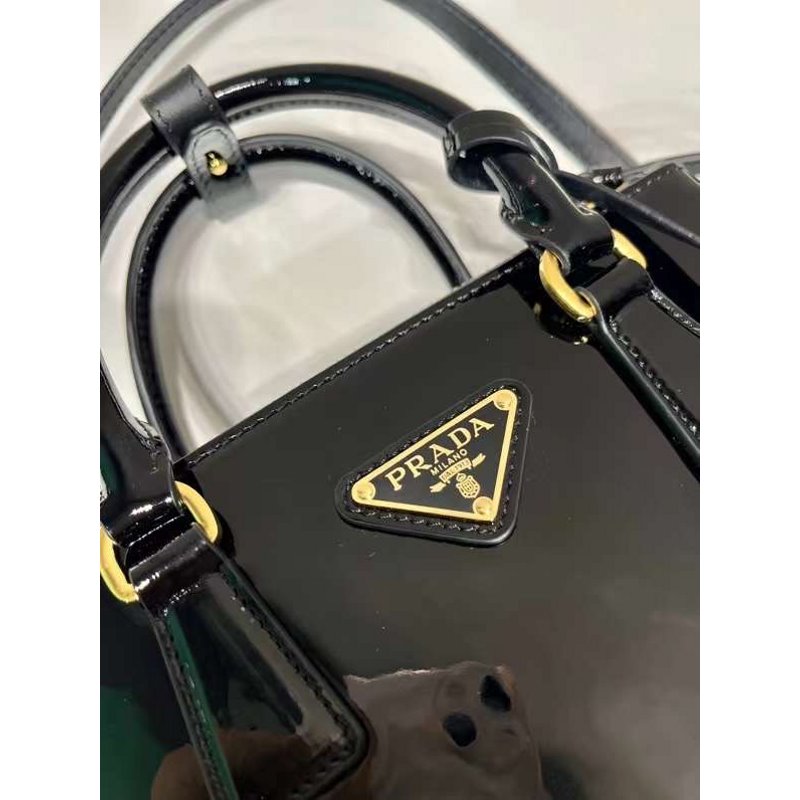 Prada Galleria Hand Bag BG02967