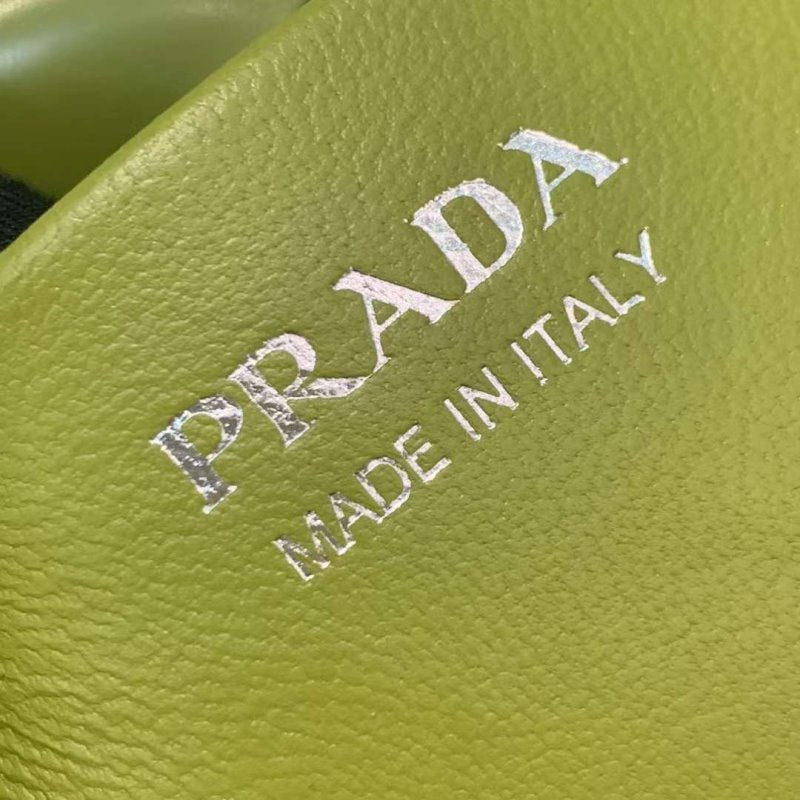 Prada Hand Bag BG02691