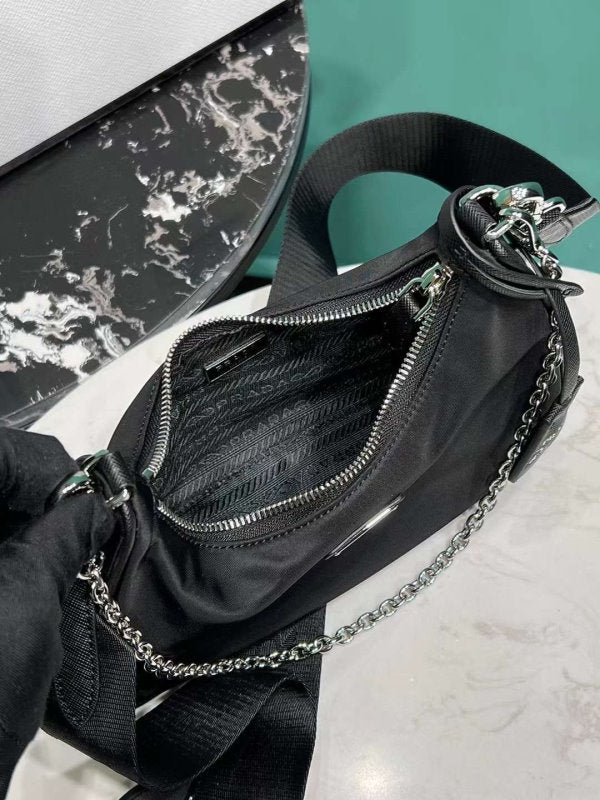 Prada Hobo Bag BG02681