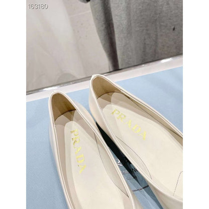 Prada Mary Jane Pointed Shoes SH010540