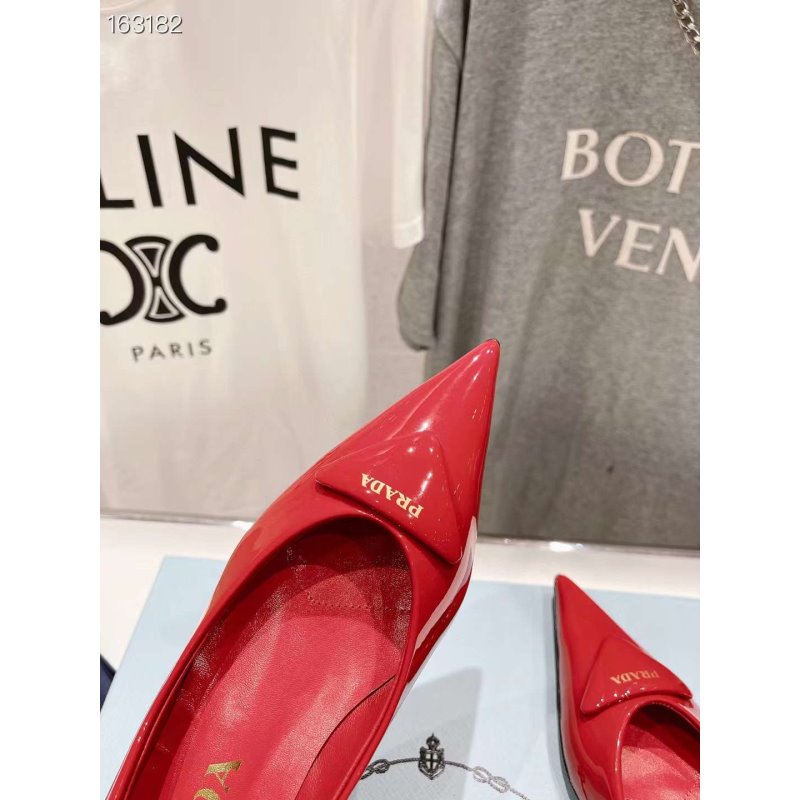 Prada Mary Jane Pointed Shoes SH010543