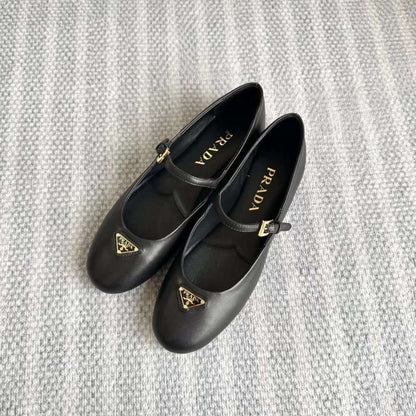 Prada Mary Jane Shoes SH011014