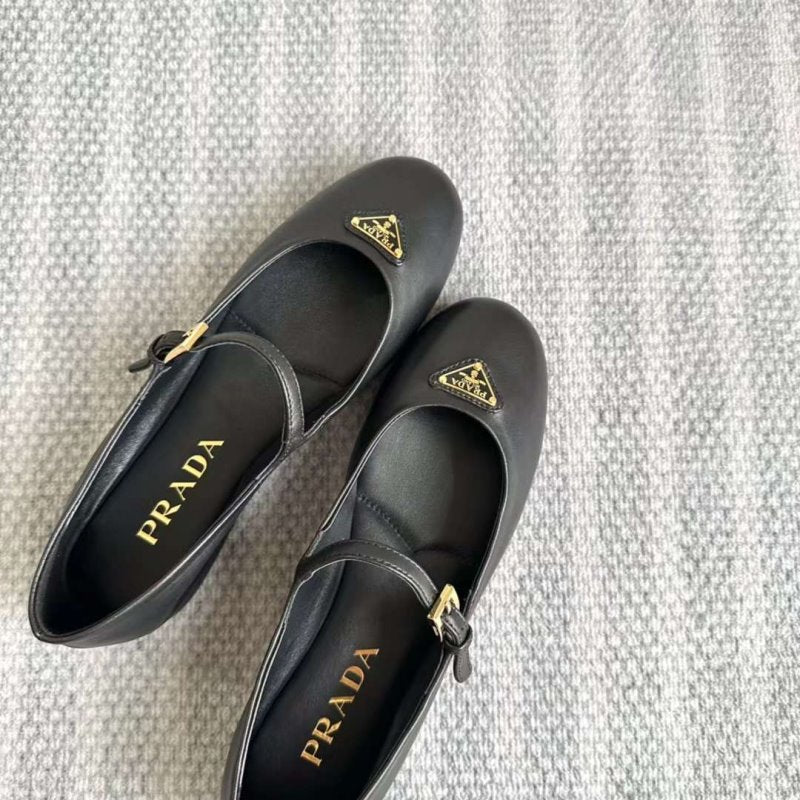 Prada Mary Jane Shoes SH011014