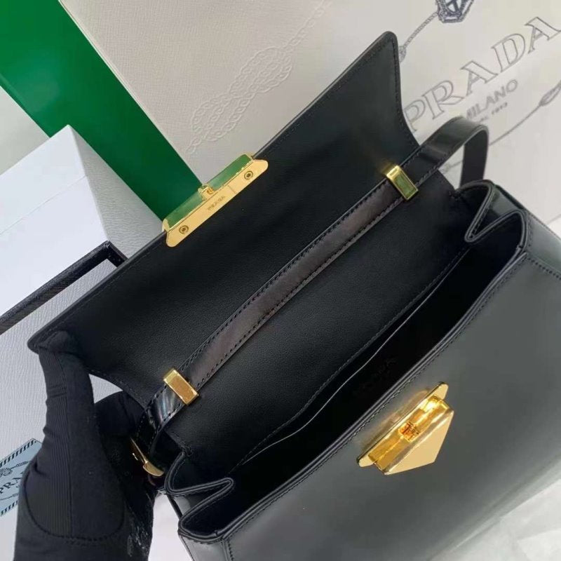 Prada Shoulder Bag BG02705