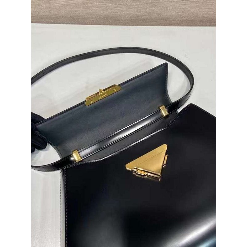 Prada Shoulder Bag BG02965