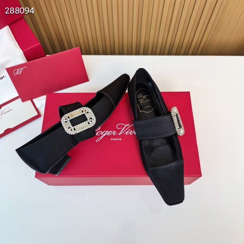 Roger Vivier Ballet Shoes SH2505102