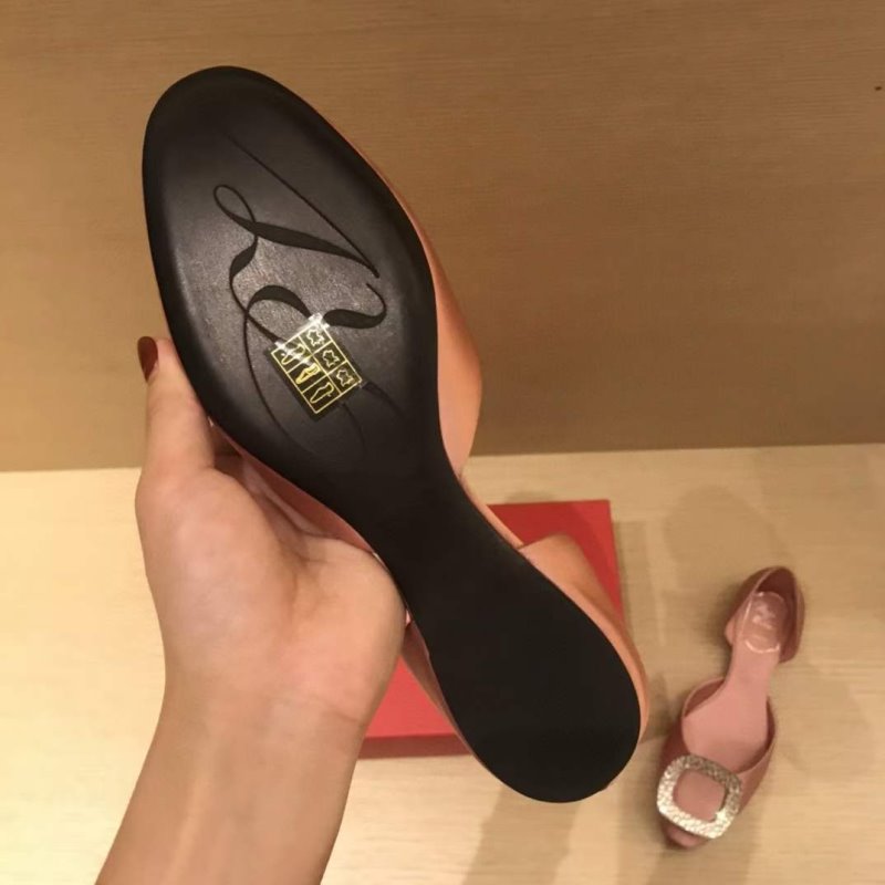 Roger Vivier Flat Shoes SH010578