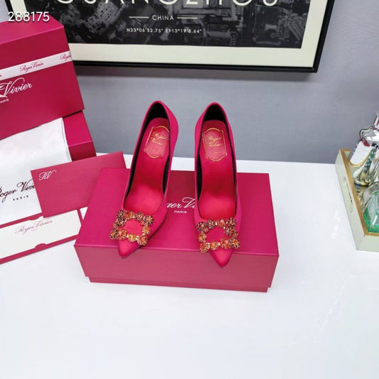 Roger Vivier Pointed Toe Shoe SH2505091