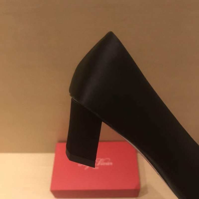 Roger Vivier Square Headed Shoes SH010567