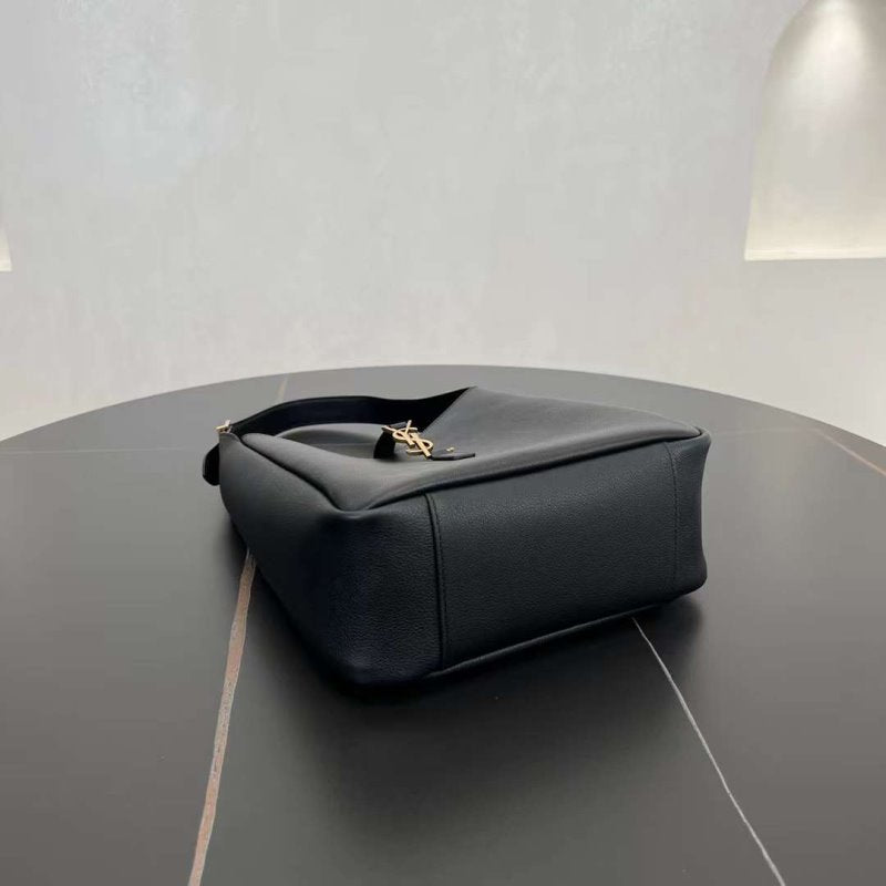Saint Laurent Cassandre Stray Bag BG03043
