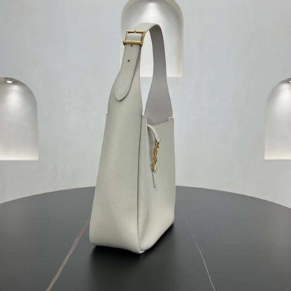 Saint Laurent Cassandre Stray Bag BG03044