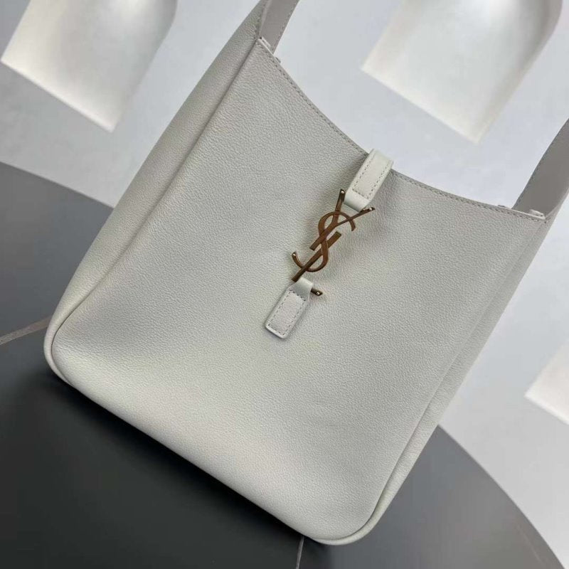 Saint Laurent Cassandre Stray Bag BG03044