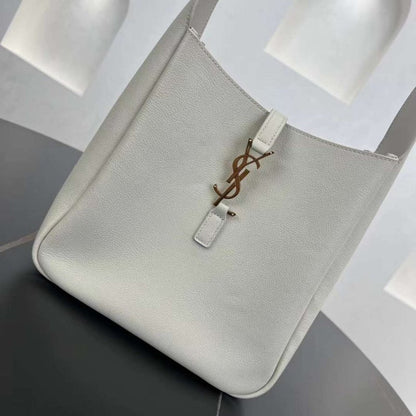 Saint Laurent Cassandre Stray Bag BG03044