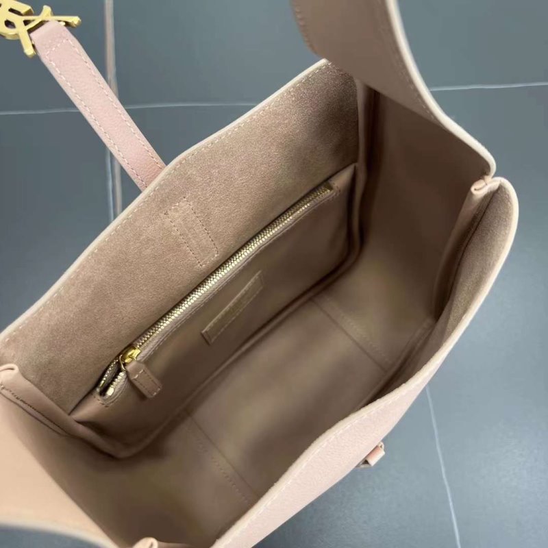 Saint Laurent Cassandre Stray Bag BG03045