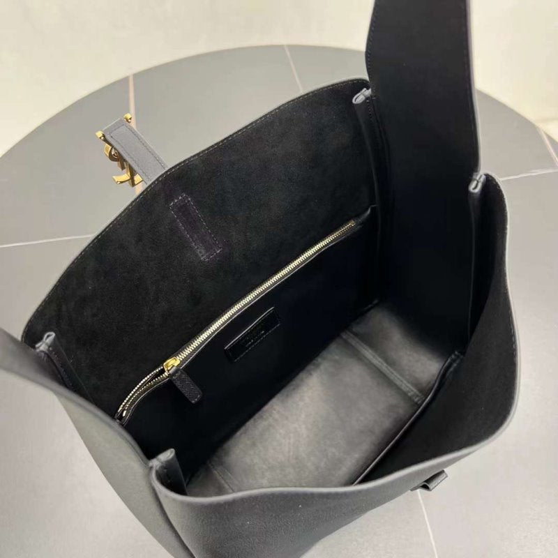 Saint Laurent Cassandre Stray Bag BG03046