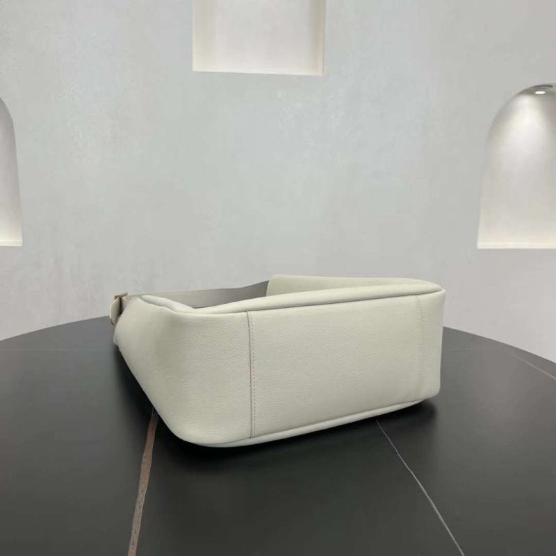 Saint Laurent Cassandre Stray Bag BG03047