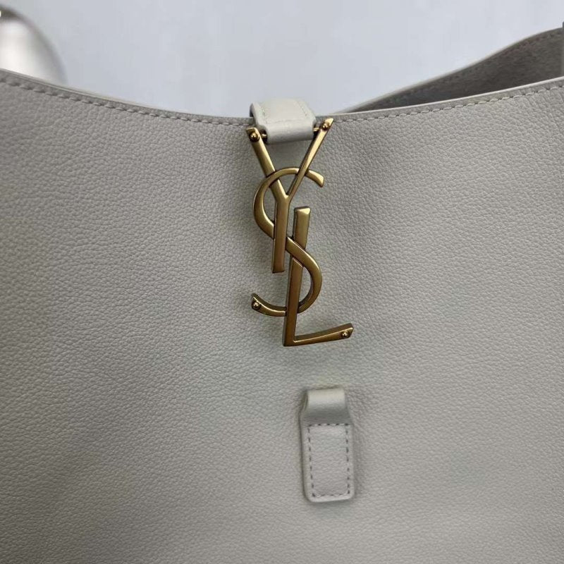 Saint Laurent Cassandre Stray Bag BG03047