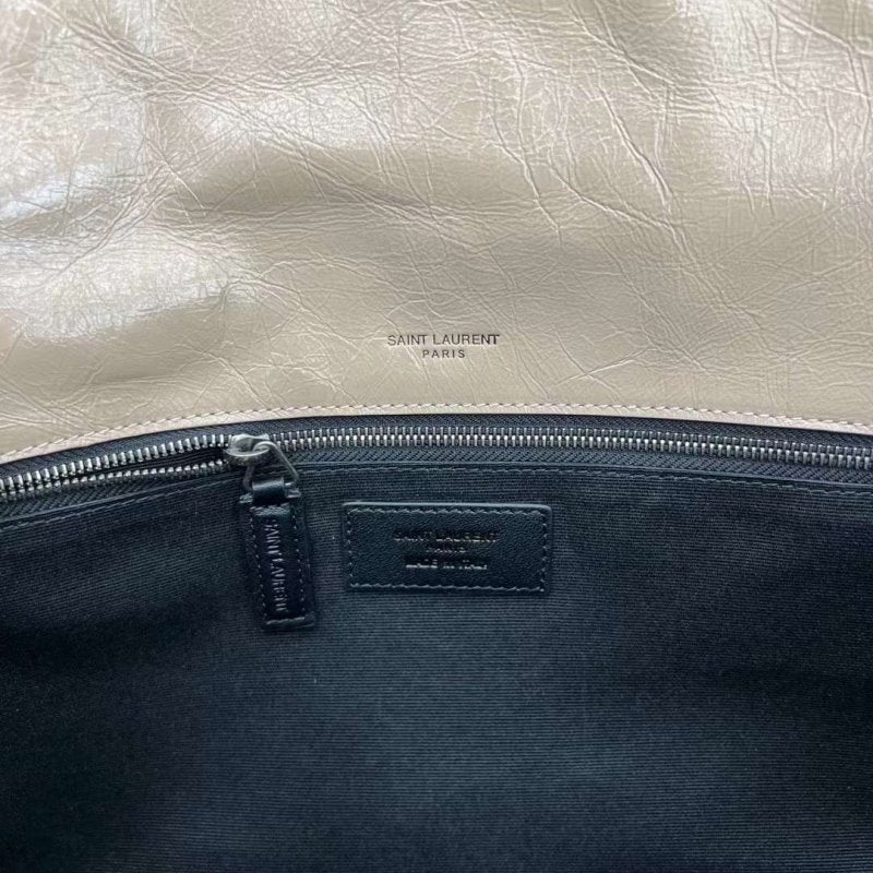 Saint Laurent NIKI Vintage Hand Bag BG03063