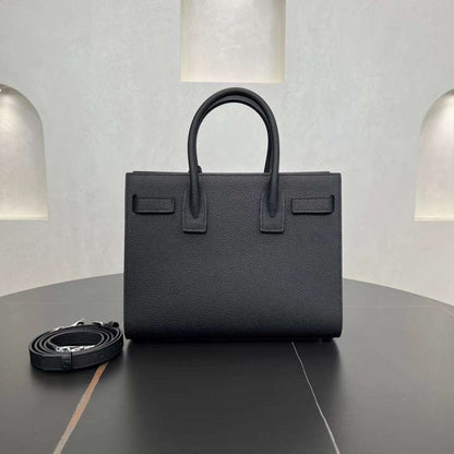 Saint Laurent Tote Hand Bag BG03041