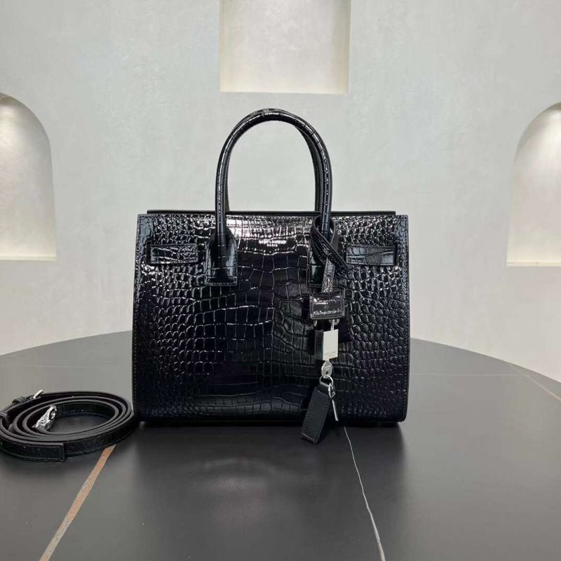 Saint Laurent Tote Hand Bag BG03061