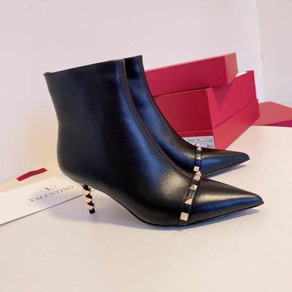 Valentino Ankle Boots SH020110