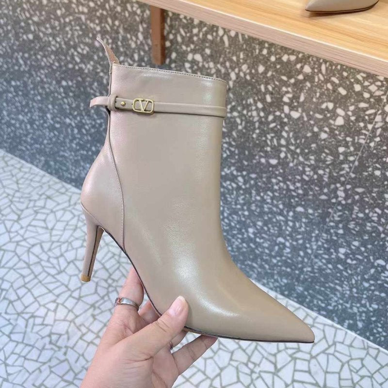 Valentino Ankle Boots SH020120