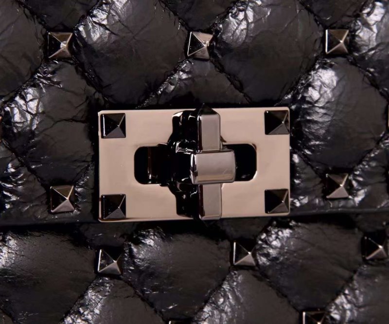 Valentino Garavani Rockstud Cross Body Bag BG02452