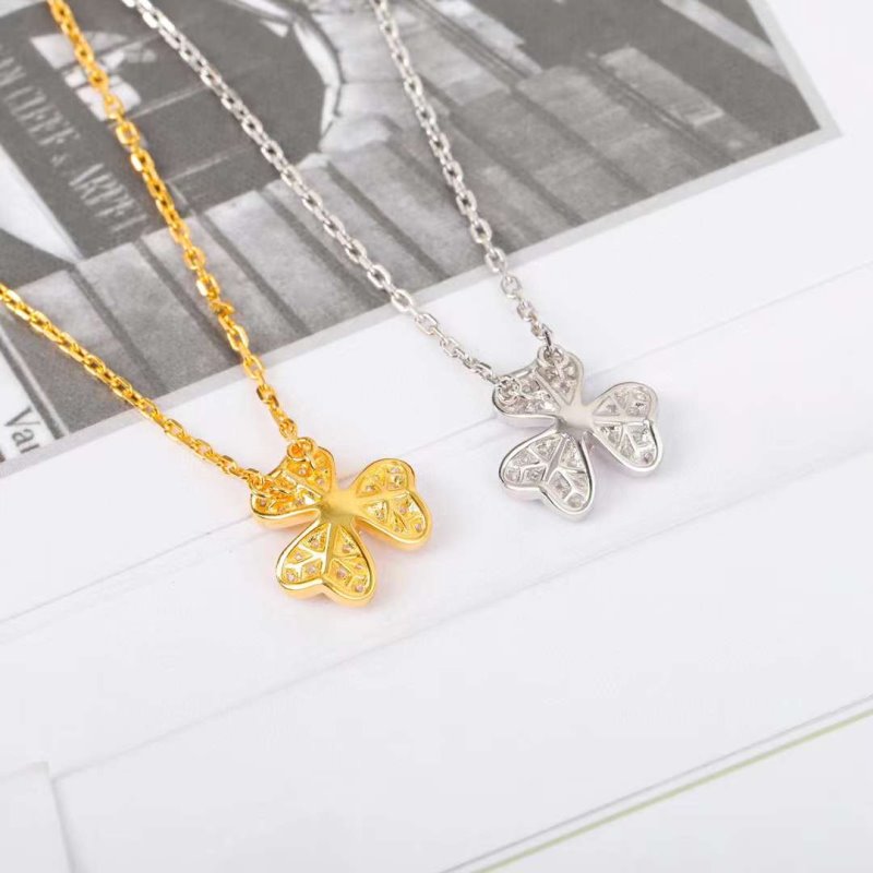 Van Cleef and Arpels Clover full Diamond Necklace JWLH0131