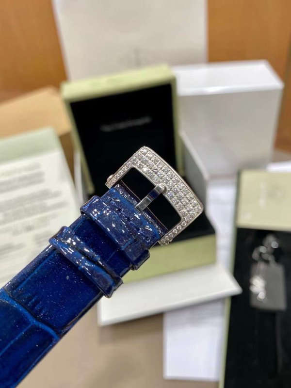 Van Cleef and Arpels Feerie Wrist Watch JWLH0160