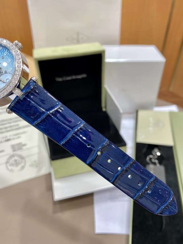 Van Cleef and Arpels Feerie Wrist Watch JWLH0160