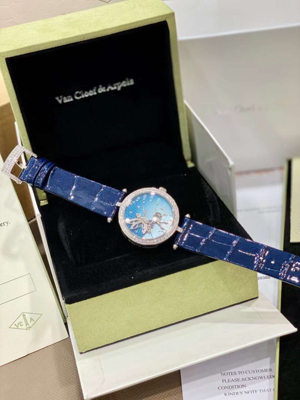 Van Cleef and Arpels Feerie Wrist Watch JWLH0160