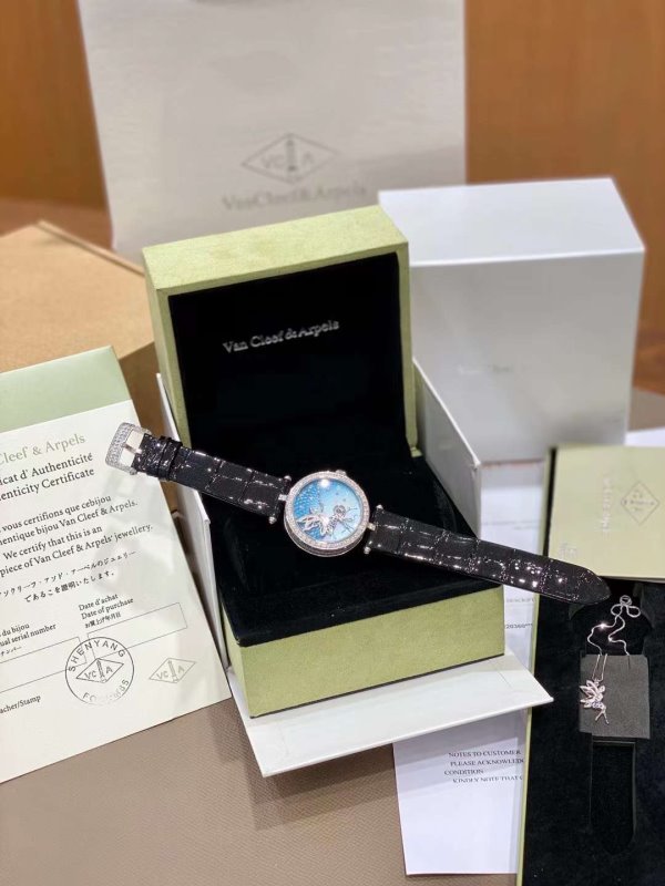 Van Cleef and Arpels Feerie Wrist Watch JWLH0161
